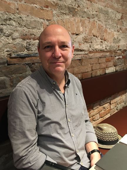 Dieses Bild hat ein leeres alt-Attribut; sein Dateiname ist willembruls_komp.copyright_nanou-kurstjens.jpeg.