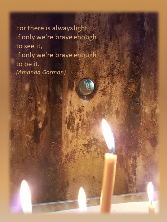 Dieses Bild hat ein leeres alt-Attribut; sein Dateiname ist xmas-card_2021.jpg.